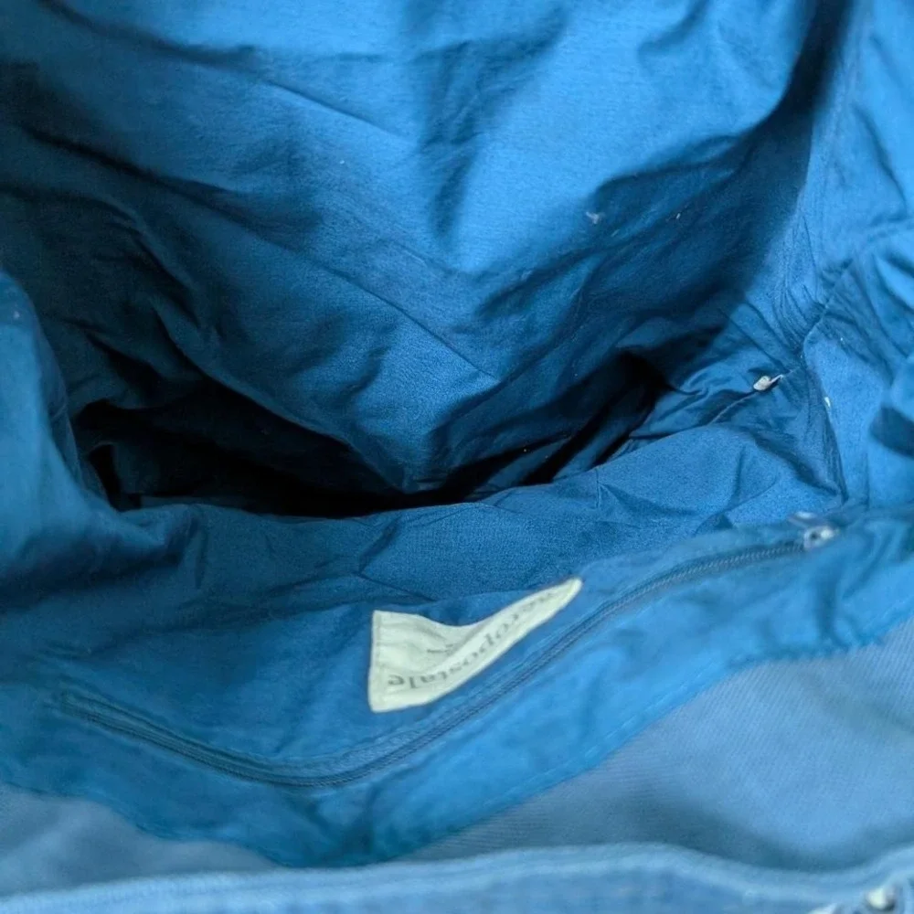 Aeropostale blue canvas tote‎ bag with white embroidery